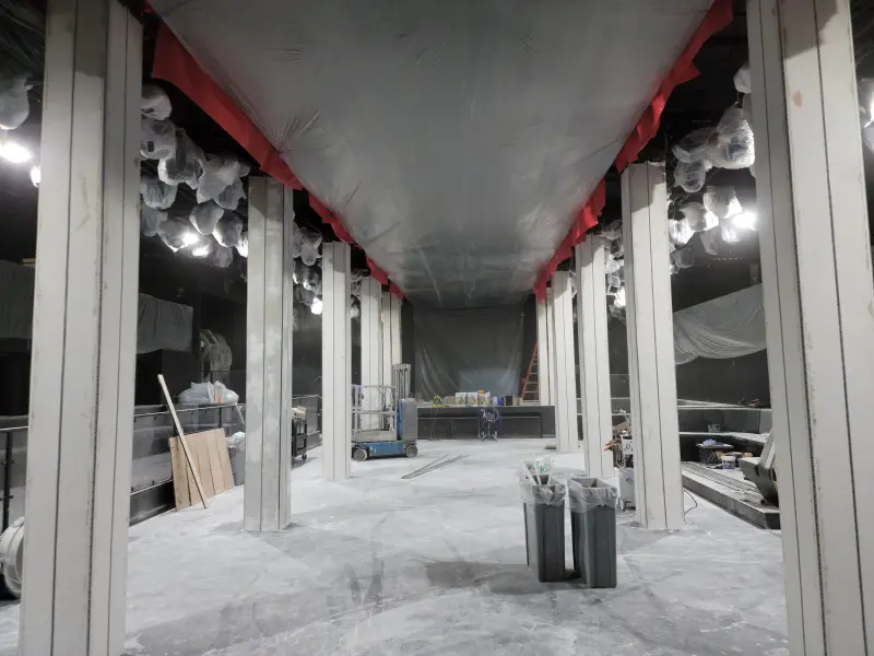 Immersive Dance Floor Pillars, 14 of 37