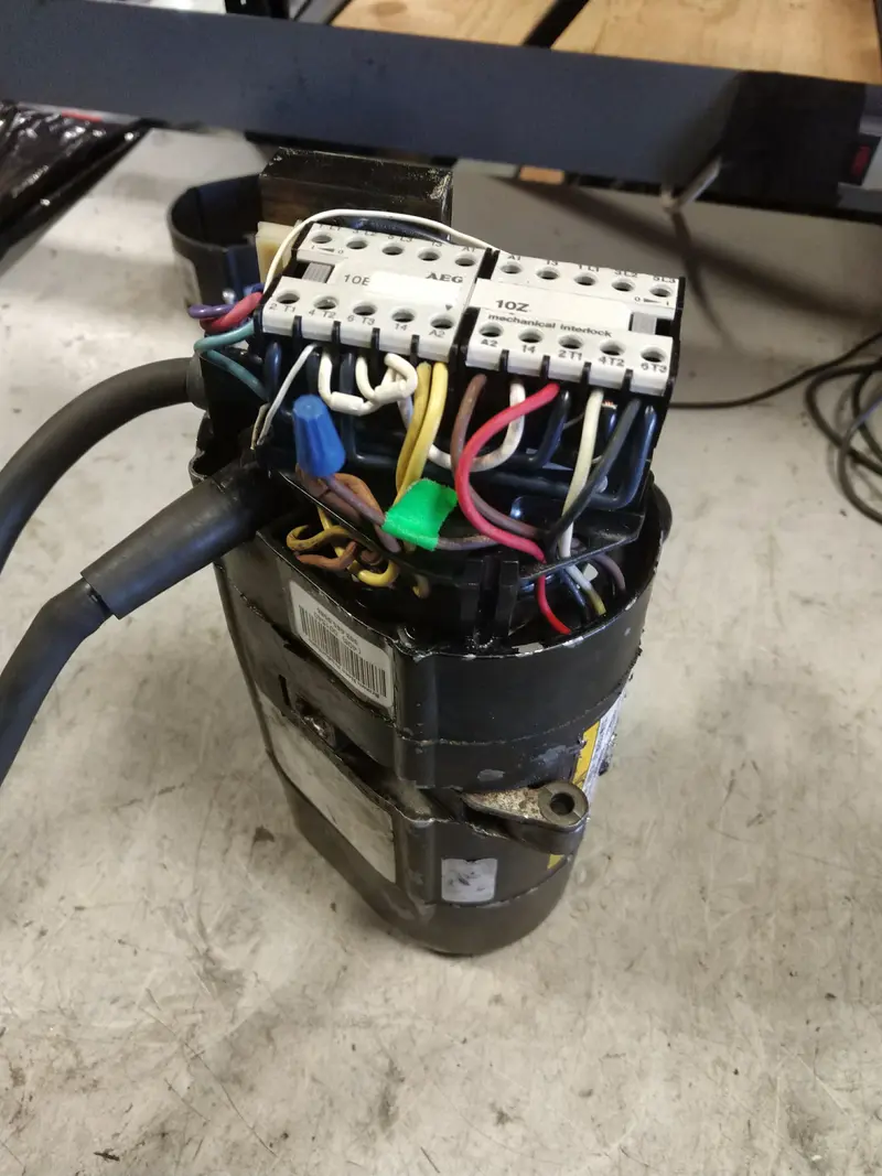 Chain Hoist Service, 36 of 38
