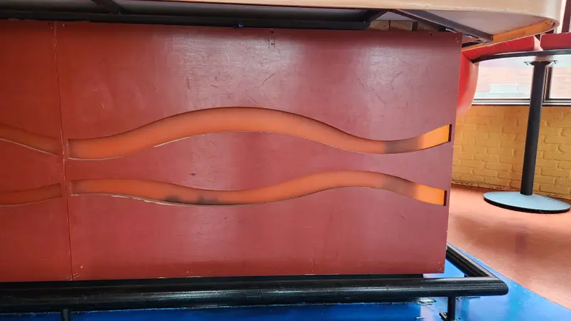 Bar Kicker, 13 of 14