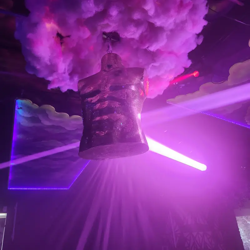 Glow Lounge, 8 of 13